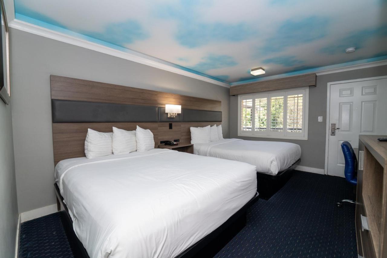 Hollywood Palms Inns & Suites Los Angeles Extérieur photo