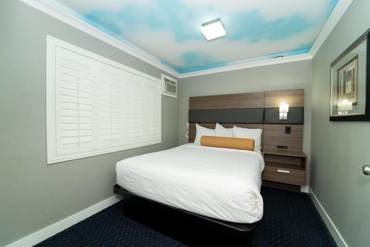 Hollywood Palms Inns & Suites Los Angeles Extérieur photo