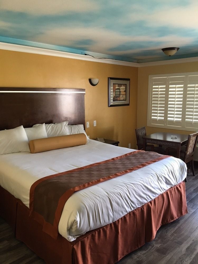 Hollywood Palms Inns & Suites Los Angeles Extérieur photo