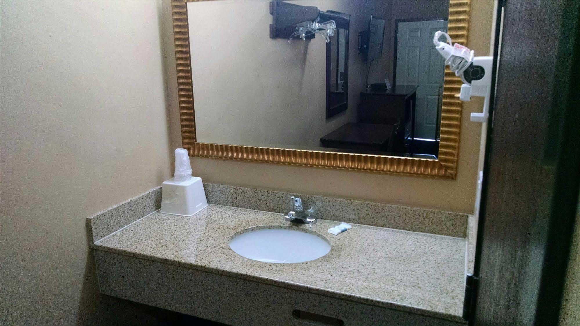 Hollywood Palms Inns & Suites Los Angeles Extérieur photo